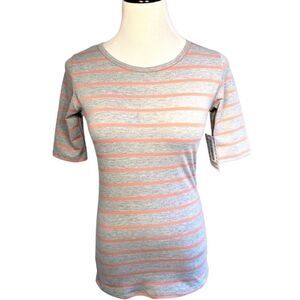 NWT LuLaRoe Striped Gigi T-Shirt XS